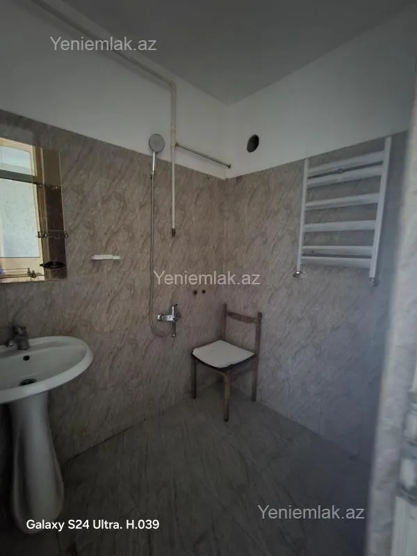 Satılır 2 otaqlı köhnə tikili 55 m²