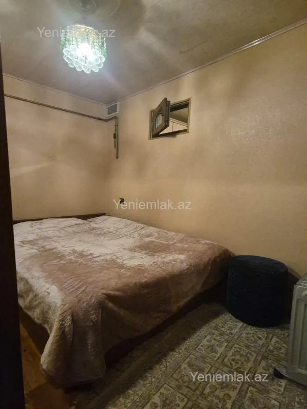 Satılır 3 otaqlı köhnə tikili 60 m²