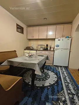 Satılır 3 otaqlı köhnə tikili 60 m²