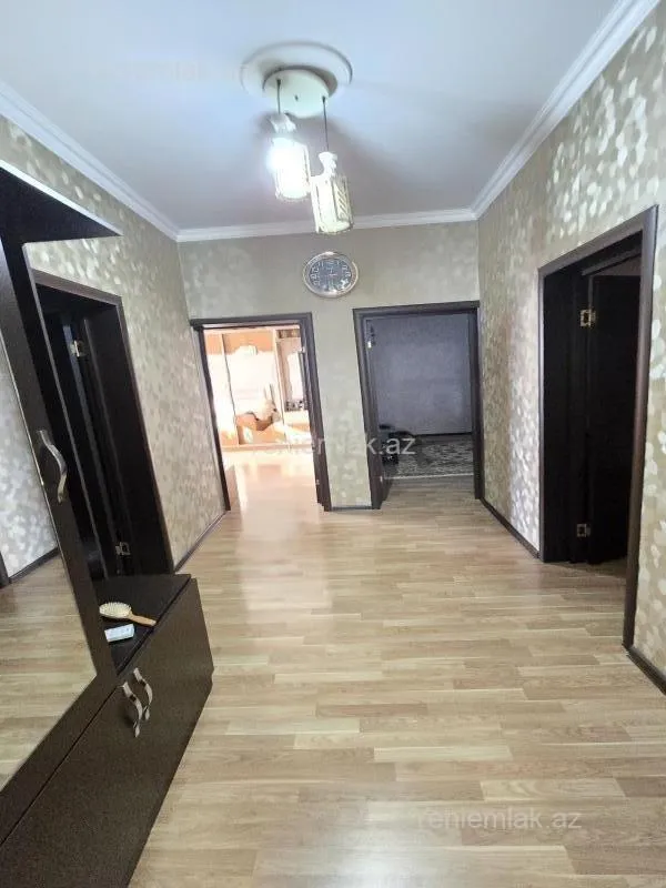 Satılır 3 otaqlı həyət evi 120 m²