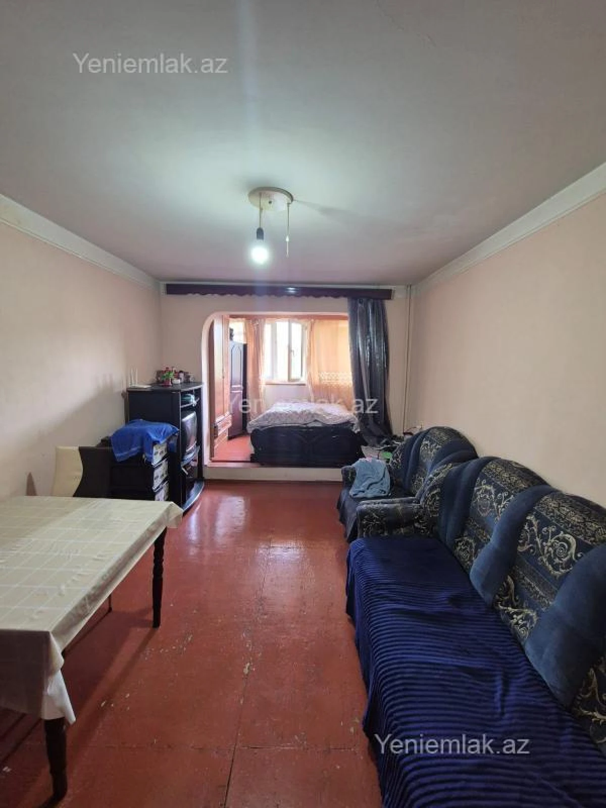 Satılır 1 otaqlı köhnə tikili 38 m²