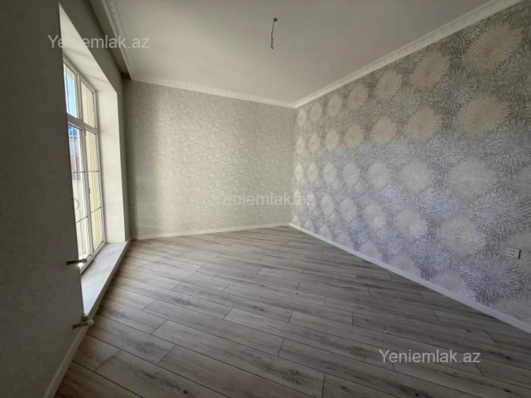 Satılır 3 otaqlı həyət evi 100 m²