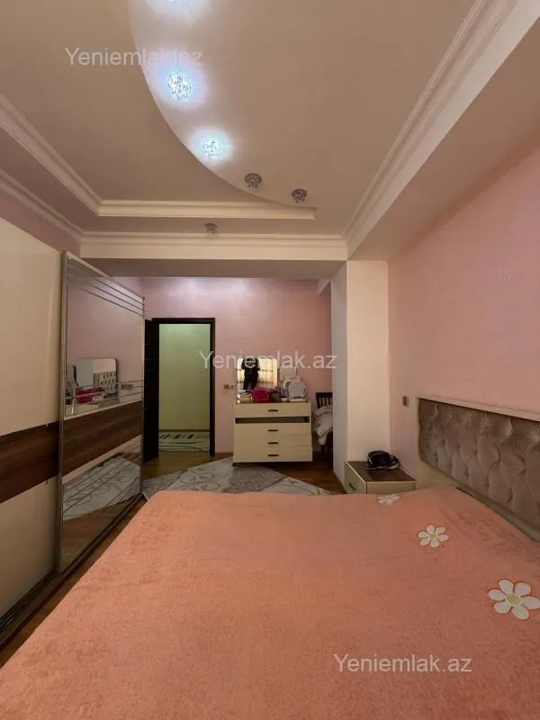 Satılır 3 otaqlı yeni tikili 114 m²
