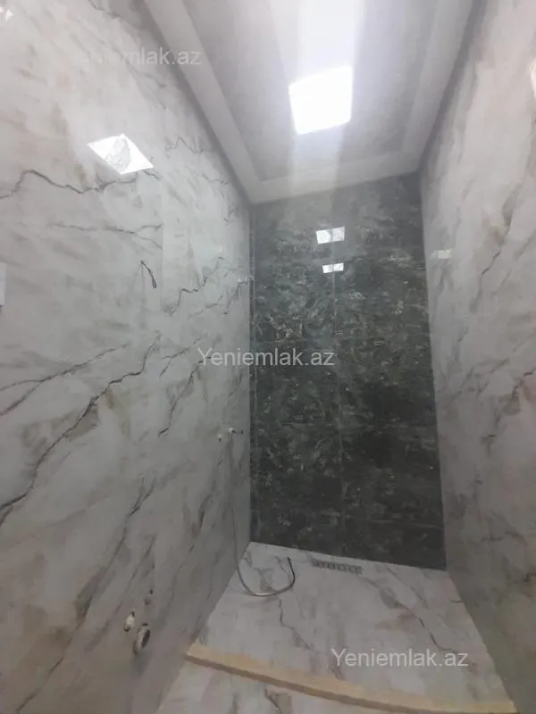 Satılır 2 otaqlı yeni tikili 66 m²