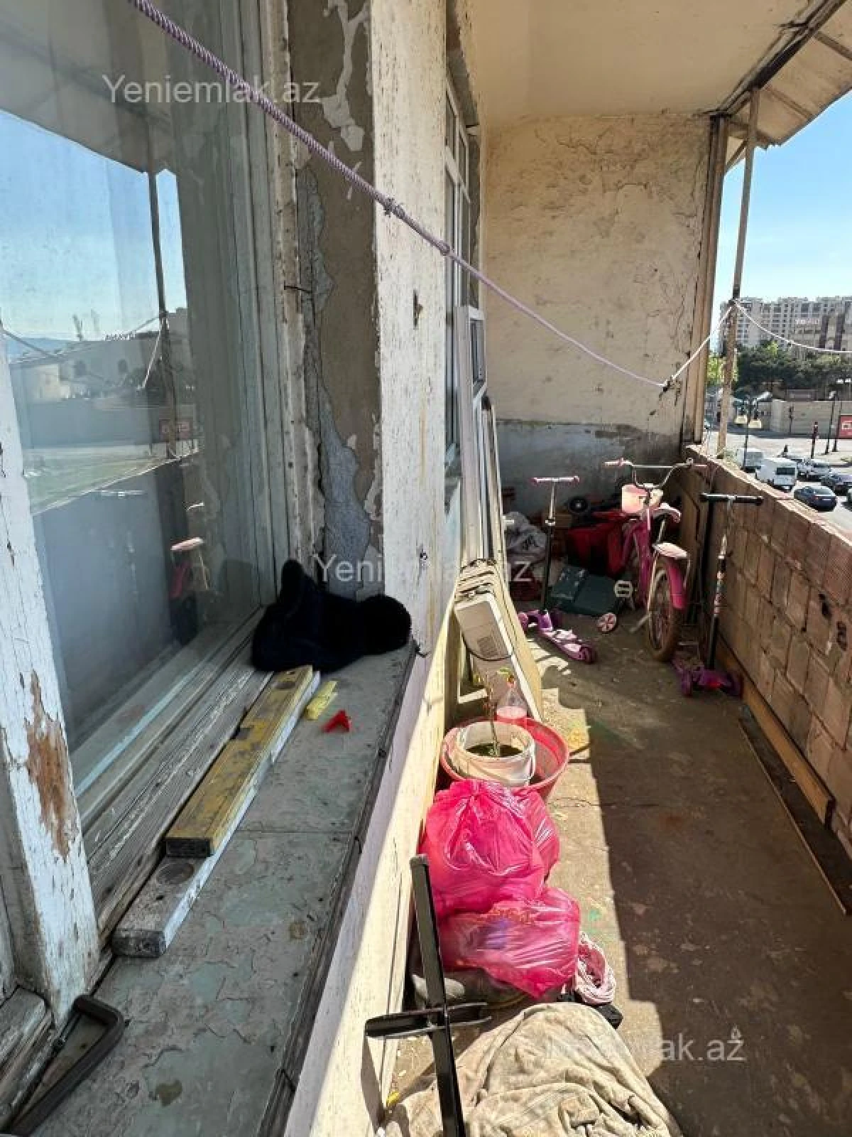 Satılır 3 otaqlı köhnə tikili 90 m²