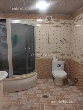 Satılır 2 otaqlı köhnə tikili 82 m²