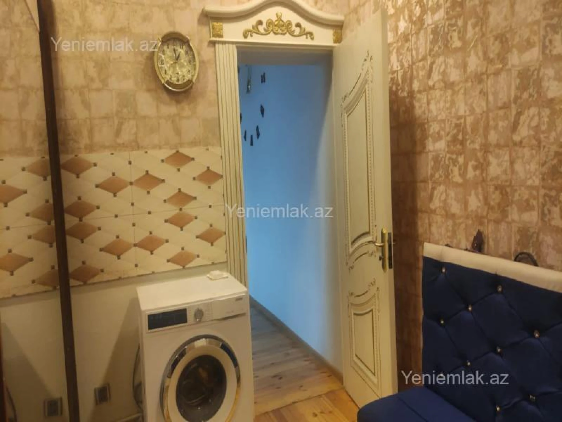 Satılır 2 otaqlı köhnə tikili 82 m²
