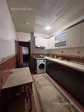 Satılır 2 otaqlı köhnə tikili 73 m²