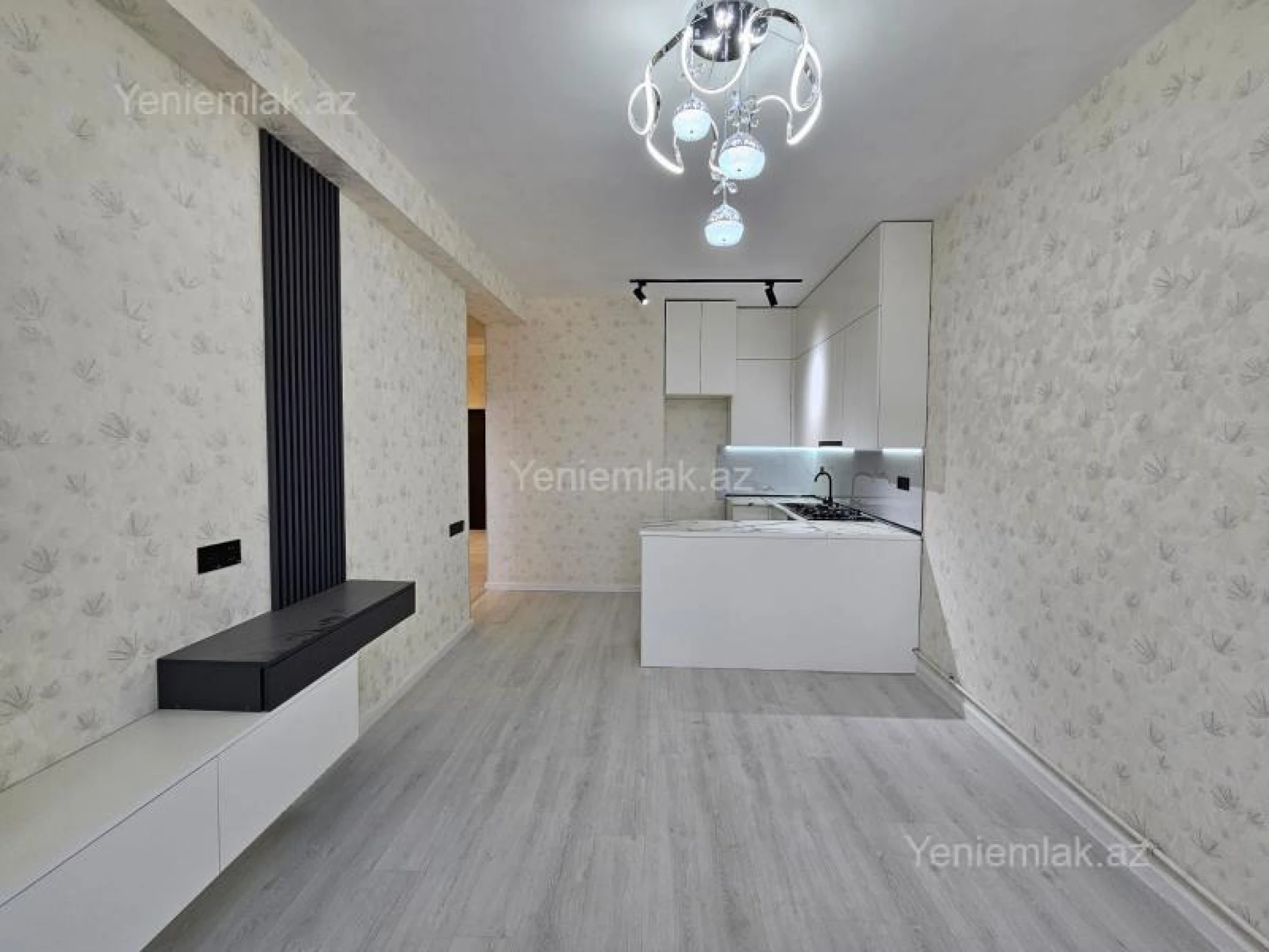 Satılır 2 otaqlı yeni tikili 61 m²