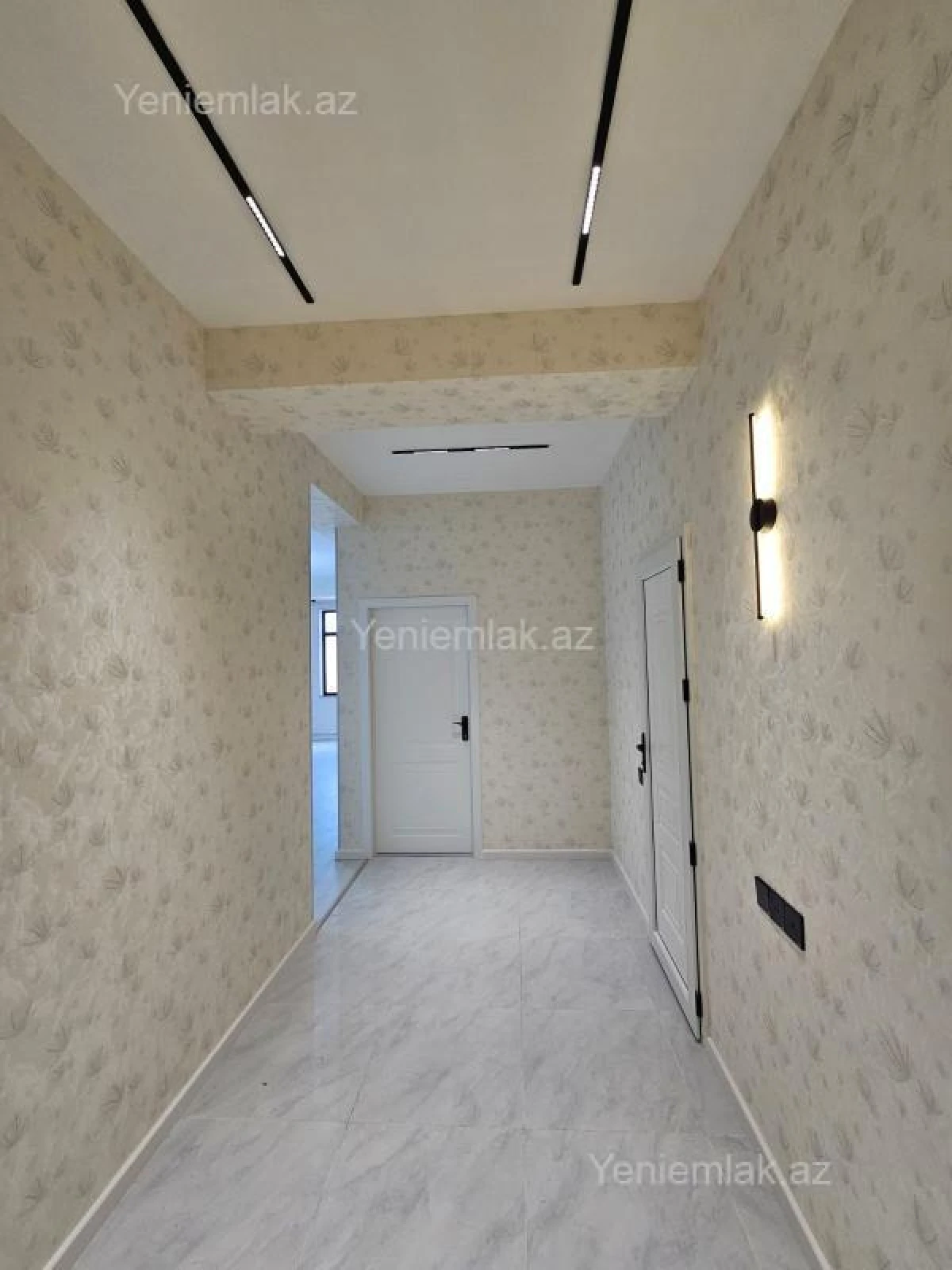 Satılır 2 otaqlı yeni tikili 61 m²