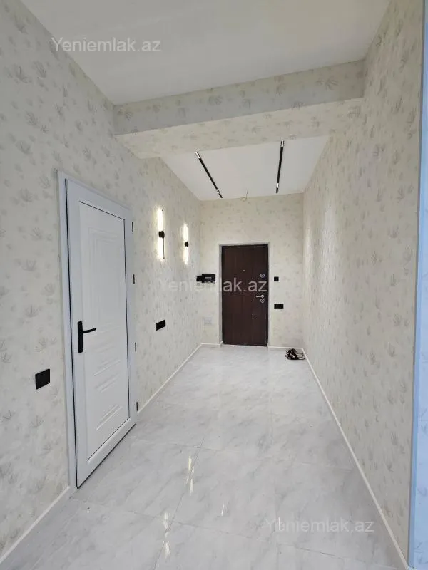 Satılır 2 otaqlı yeni tikili 61 m²