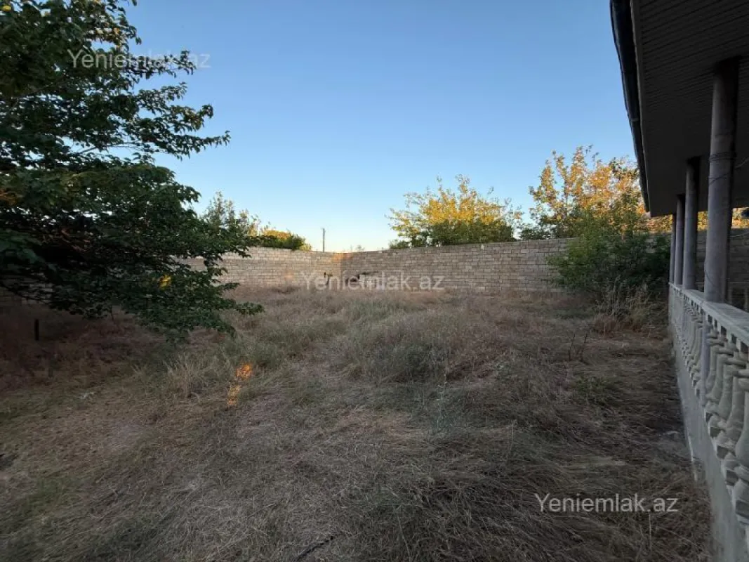 Satılır 3 otaqlı həyət evi 100 m²