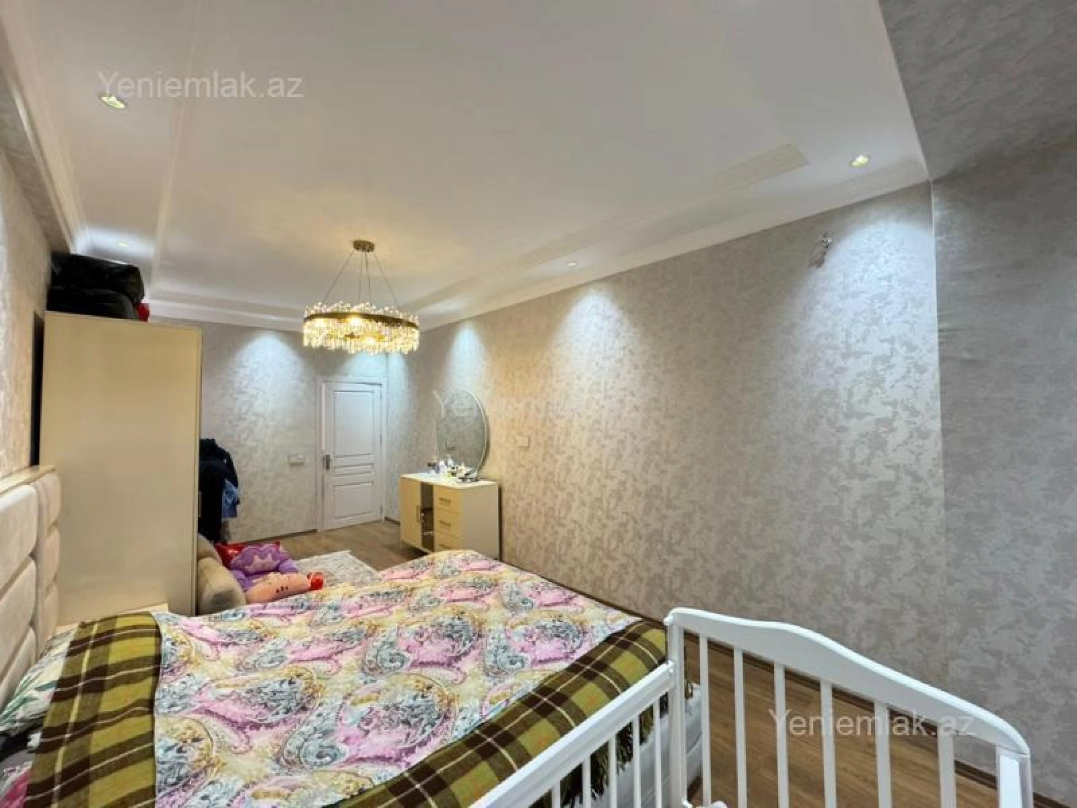 Satılır 2 otaqlı yeni tikili 78 m²