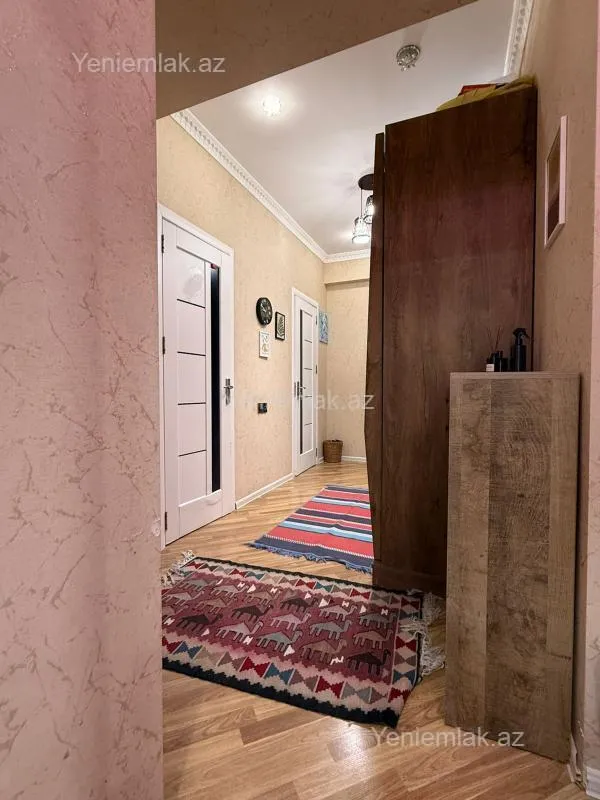 Satılır 3 otaqlı yeni tikili 80 m²