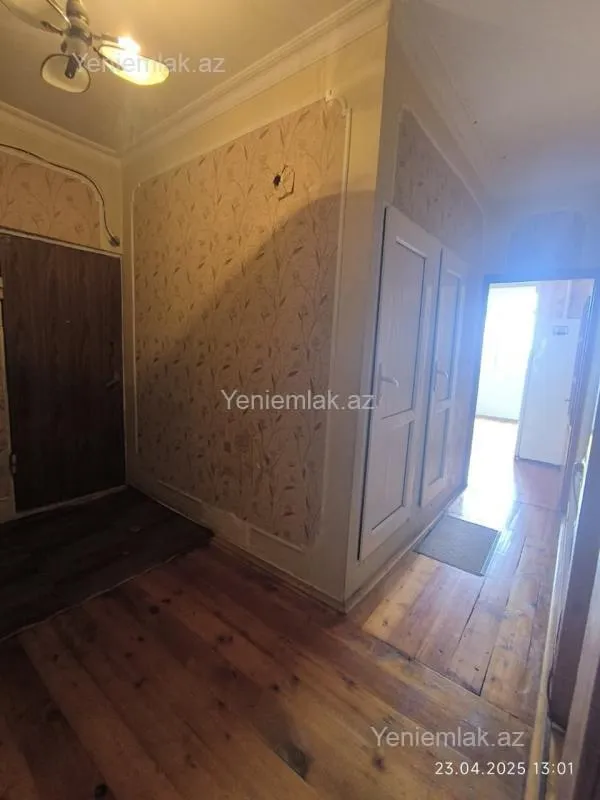 Satılır 3 otaqlı köhnə tikili 85 m²