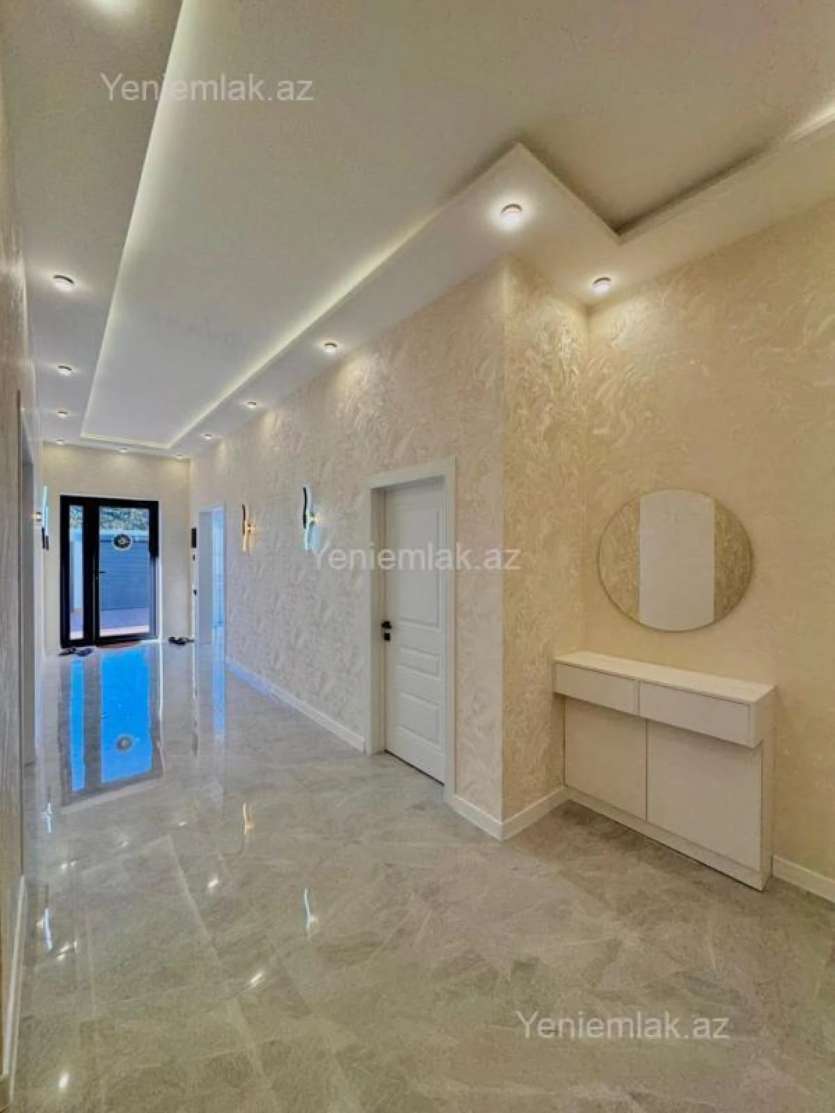 Satılır 4 otaqlı həyət evi 170 m²