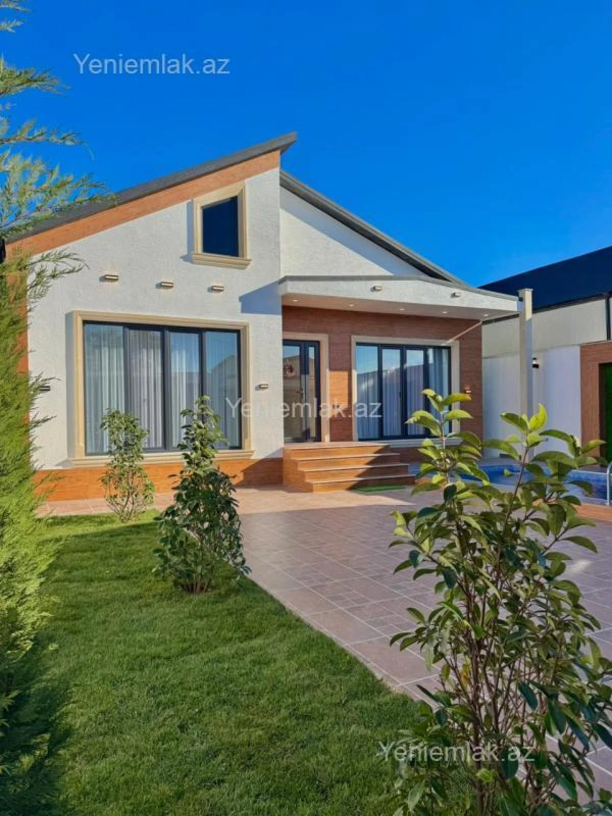 Satılır 4 otaqlı həyət evi 170 m²