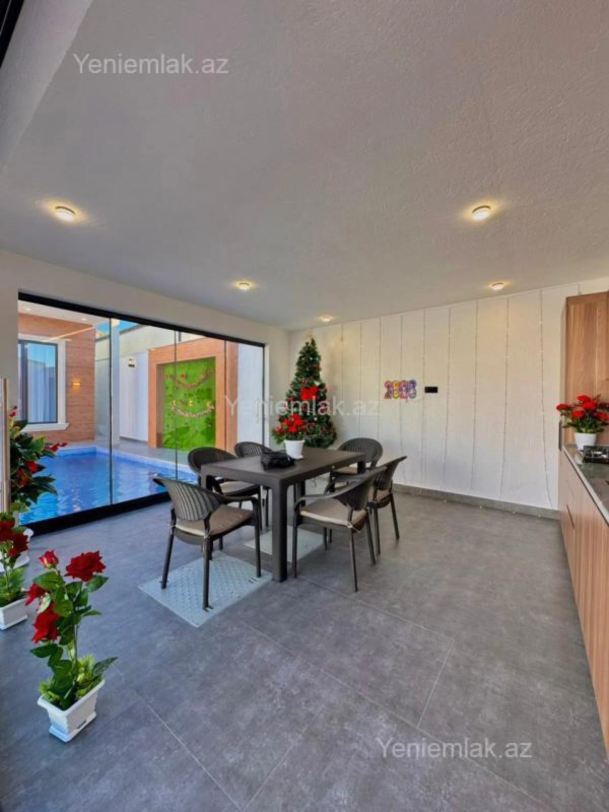 Satılır 4 otaqlı həyət evi 170 m²