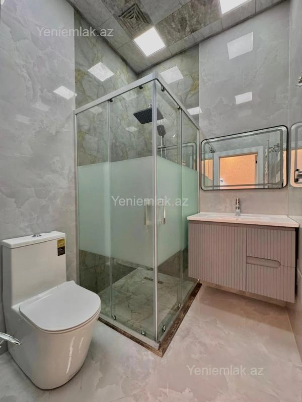 Satılır 4 otaqlı həyət evi 170 m²