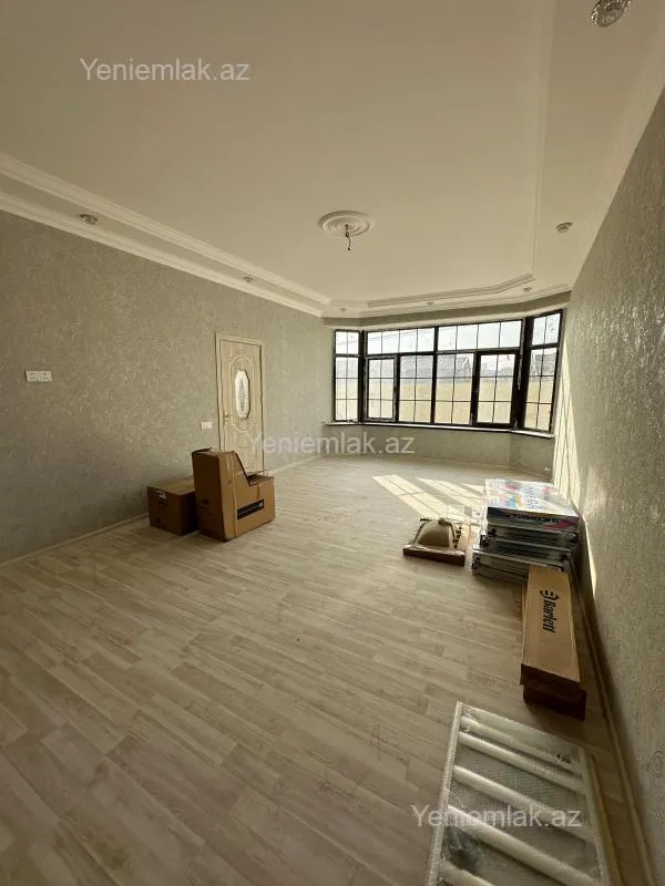 Satılır 4 otaqlı həyət evi 140 m²