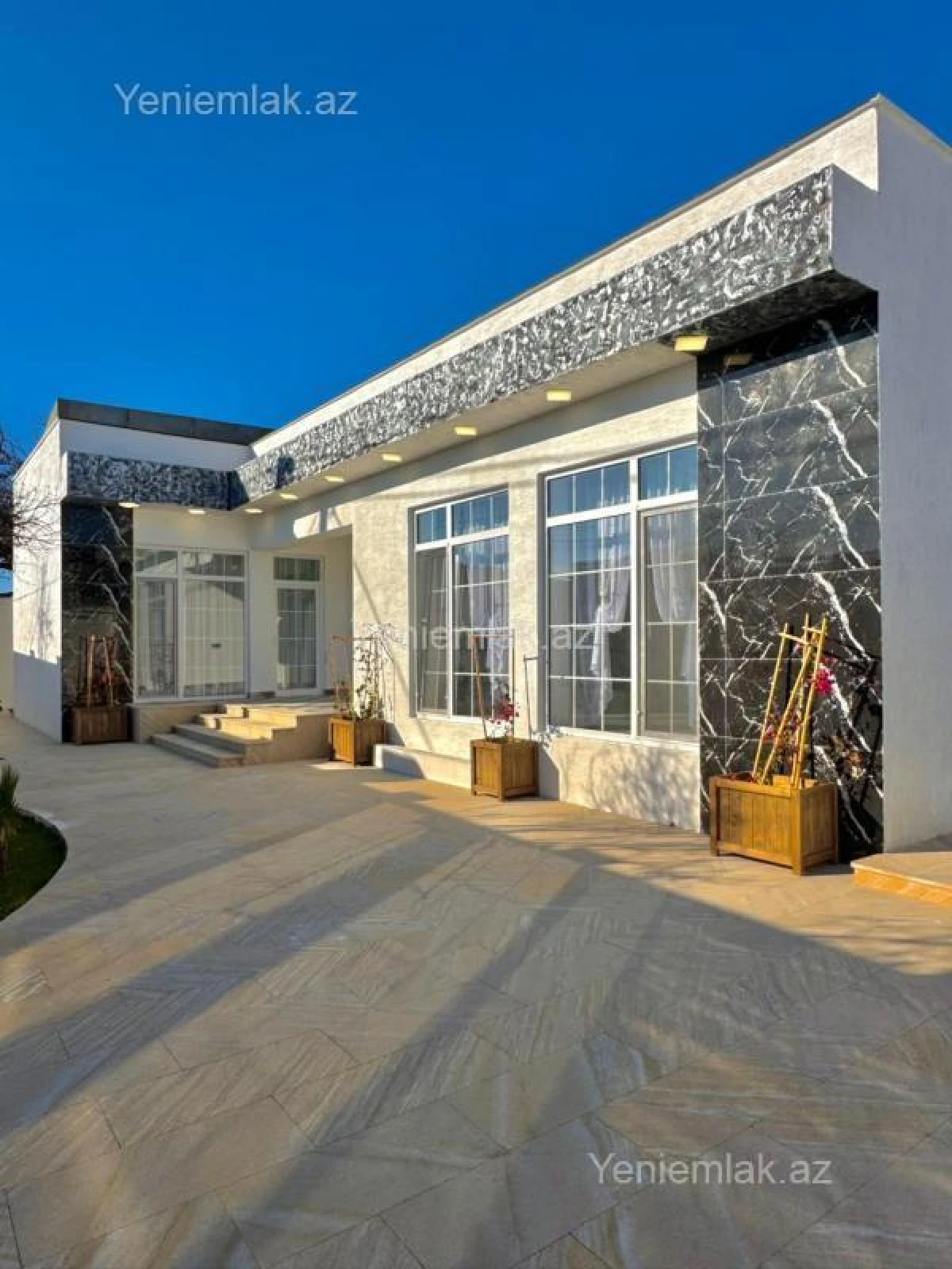 Satılır 4 otaqlı həyət evi 180 m²