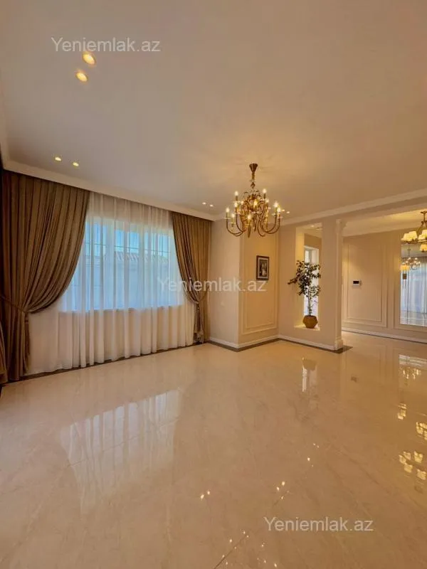 Satılır 4 otaqlı həyət evi 180 m²