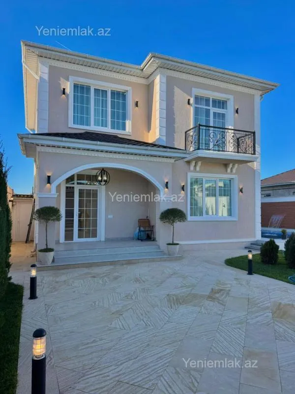 Satılır 4 otaqlı həyət evi 180 m²
