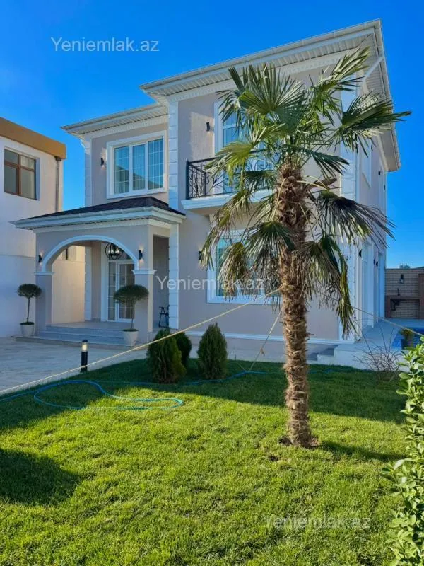 Satılır 4 otaqlı həyət evi 180 m²