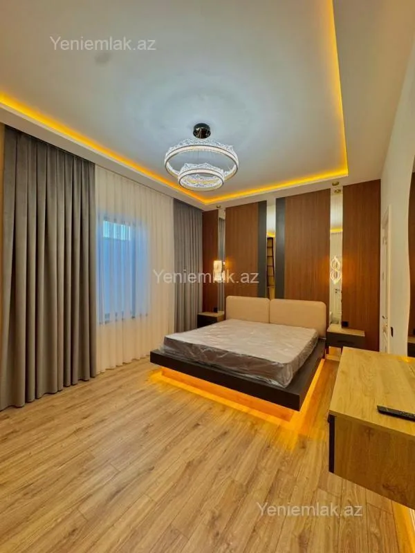 Satılır 4 otaqlı həyət evi 150 m²