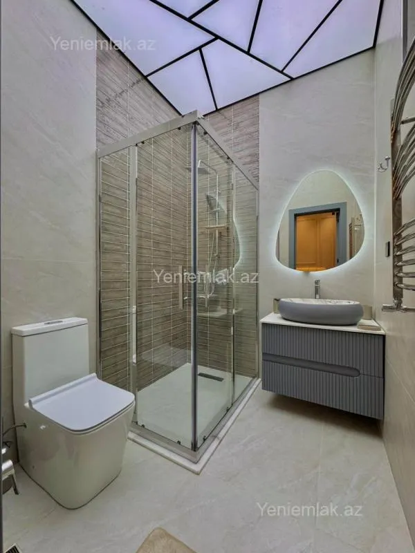 Satılır 4 otaqlı həyət evi 180 m²