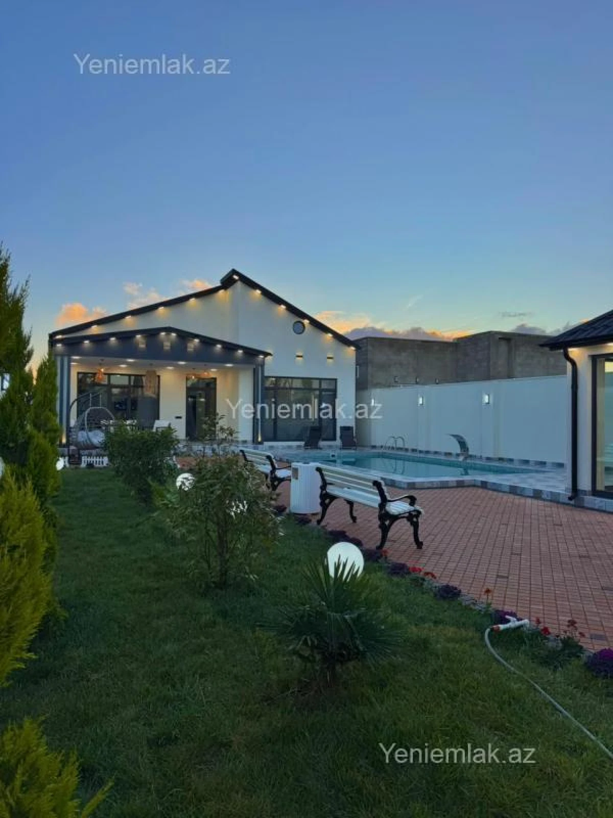 Satılır 4 otaqlı həyət evi 180 m²