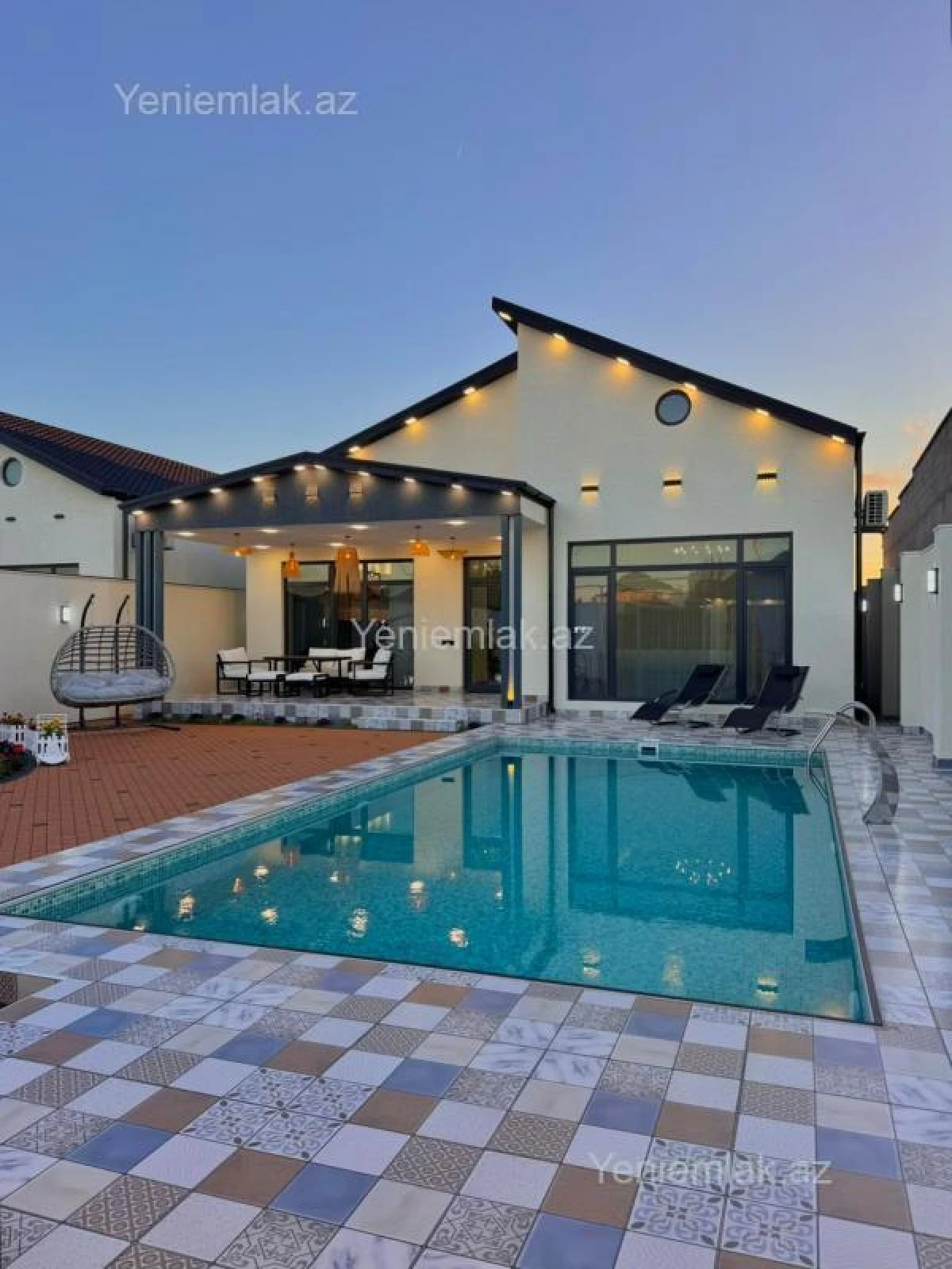 Satılır 4 otaqlı həyət evi 180 m²