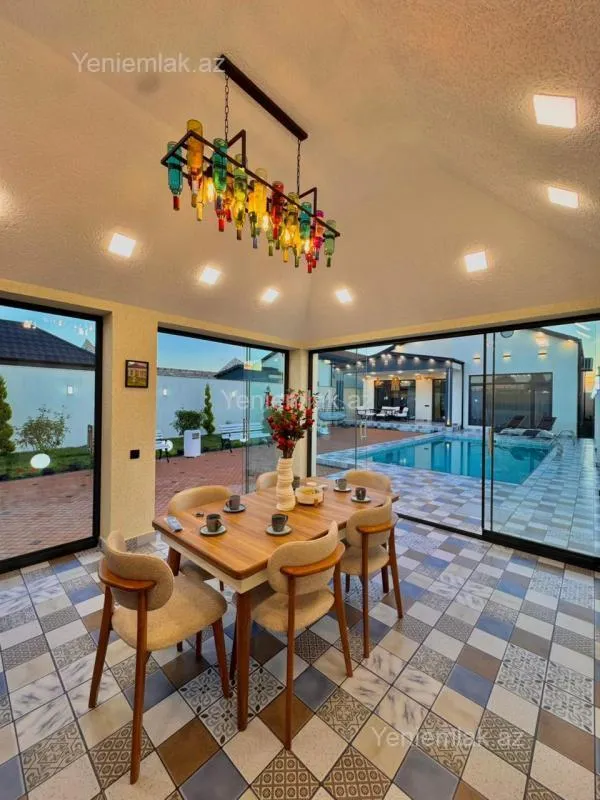 Satılır 4 otaqlı həyət evi 180 m²