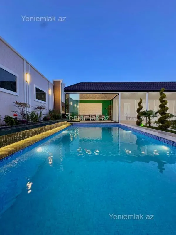 Satılır 4 otaqlı həyət evi 180 m²