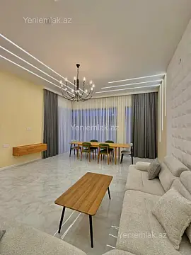 Satılır 4 otaqlı həyət evi 180 m²
