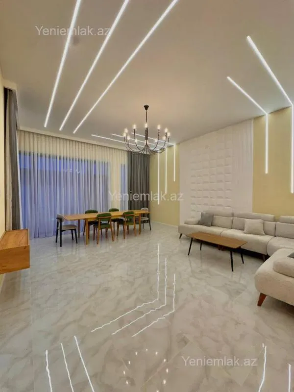 Satılır 4 otaqlı həyət evi 180 m²