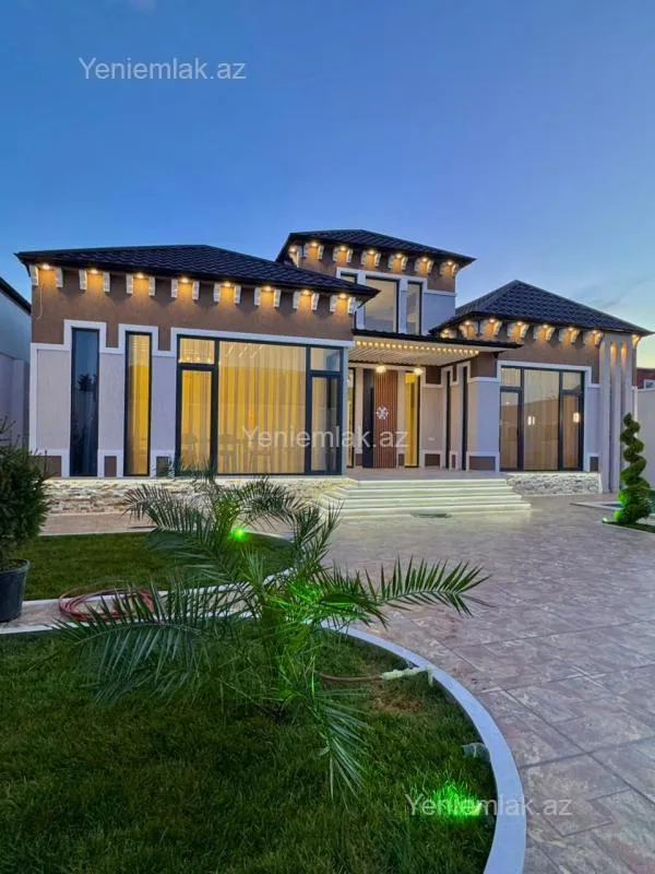 Satılır 4 otaqlı həyət evi 180 m²