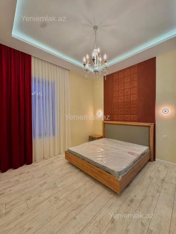 Satılır 4 otaqlı həyət evi 180 m²