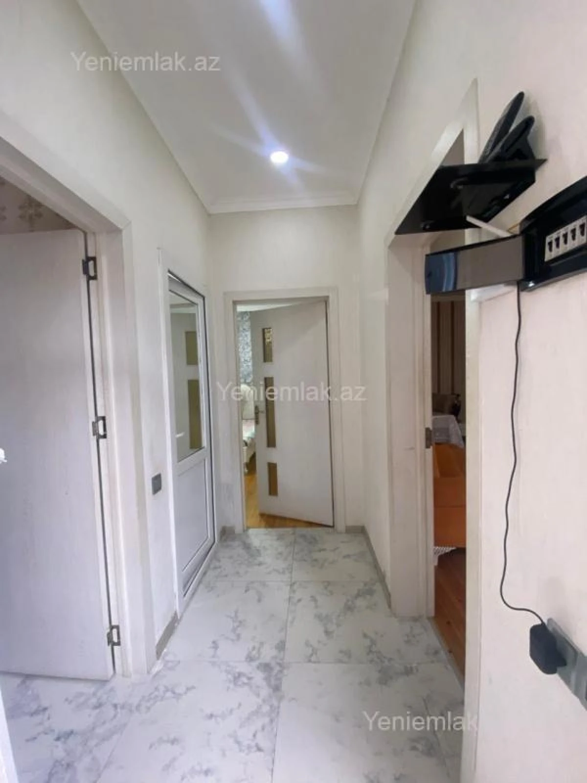 Satılır 2 otaqlı həyət evi 68 m²