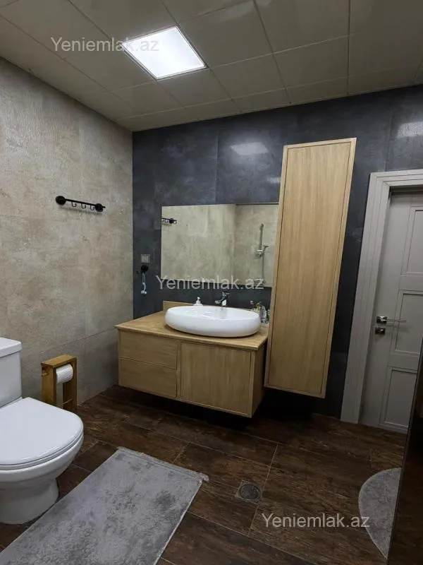 Satılır 4 otaqlı yeni tikili 125 m²