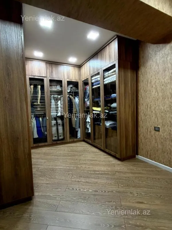 Satılır 4 otaqlı yeni tikili 125 m²