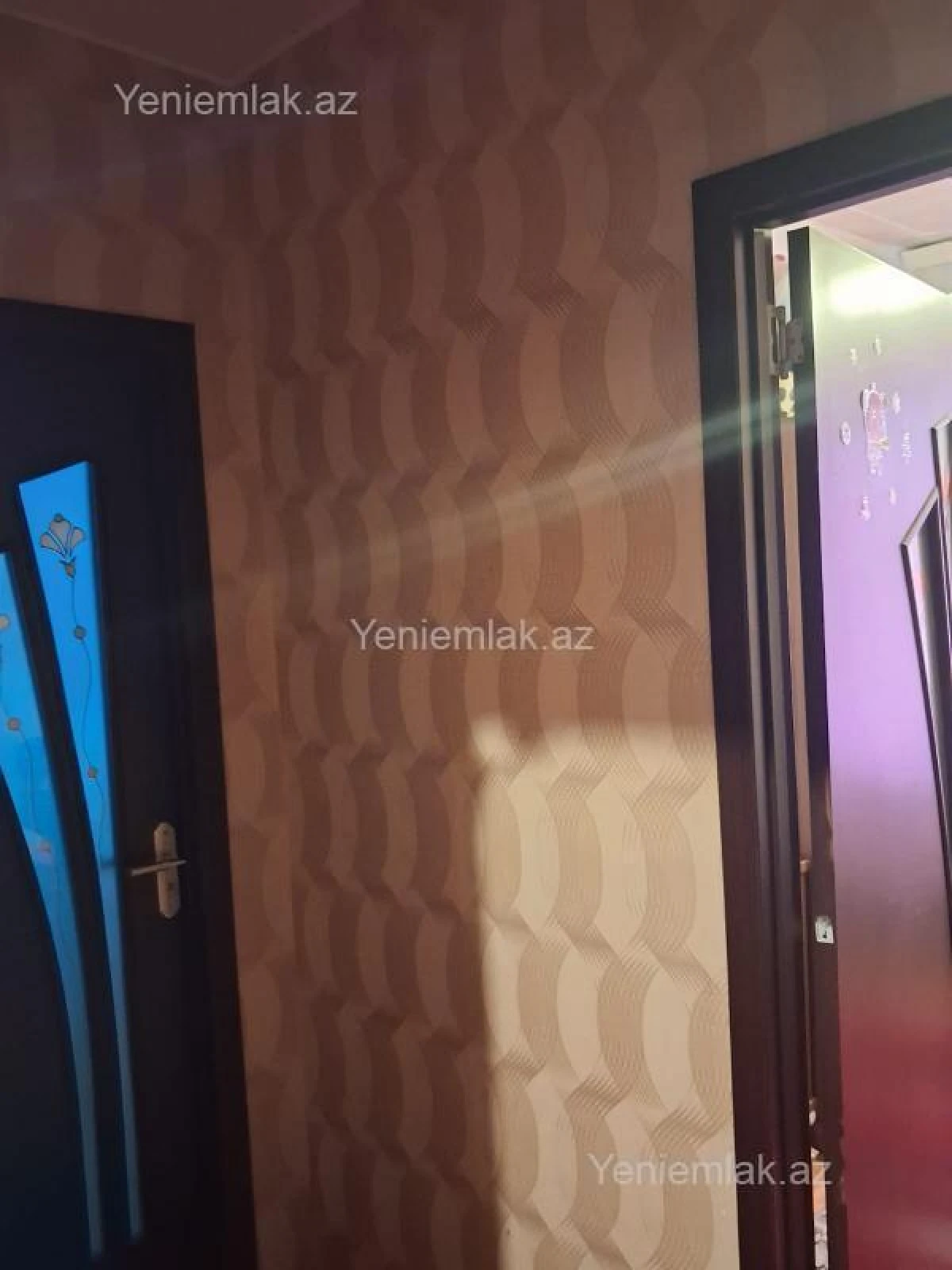 Satılır 3 otaqlı köhnə tikili 70 m²