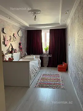Satılır 3 otaqlı köhnə tikili 75 m²