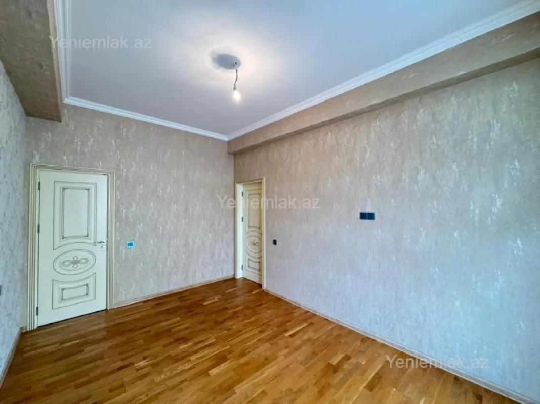 Satılır 5 otaqlı yeni tikili 147.3 m²
