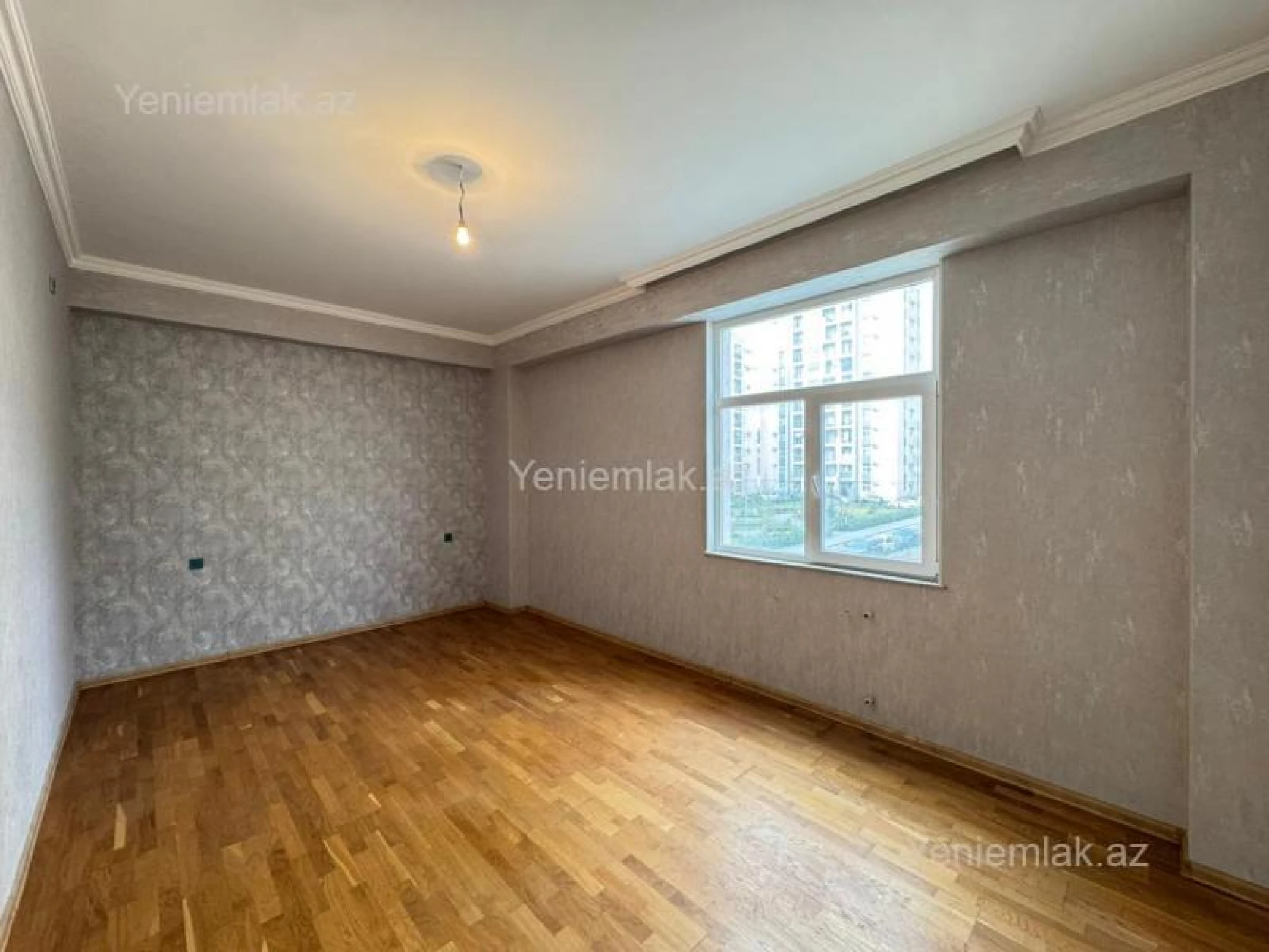 Satılır 5 otaqlı yeni tikili 147.3 m²