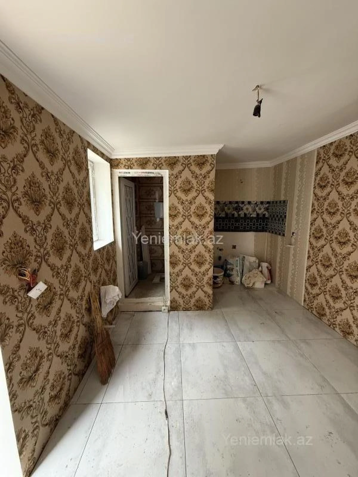 Satılır 1 otaqlı həyət evi 38 m²
