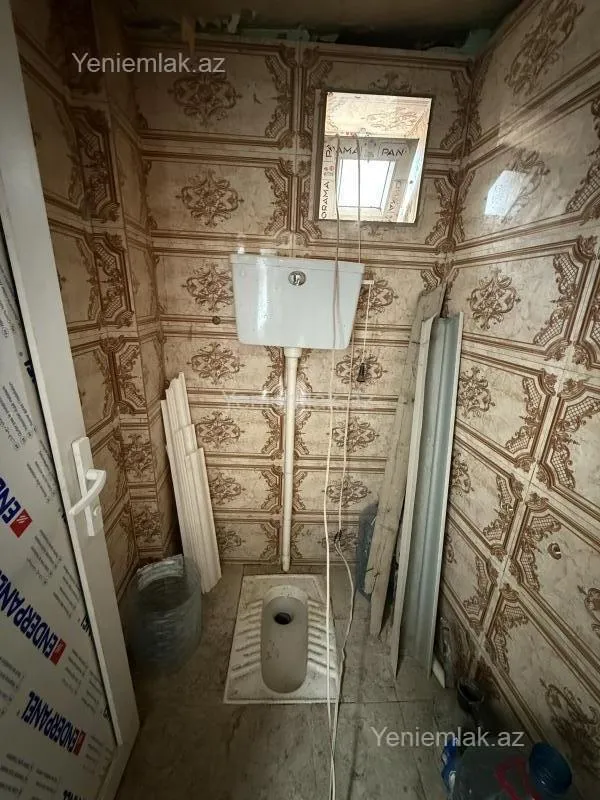 Satılır 1 otaqlı həyət evi 38 m²