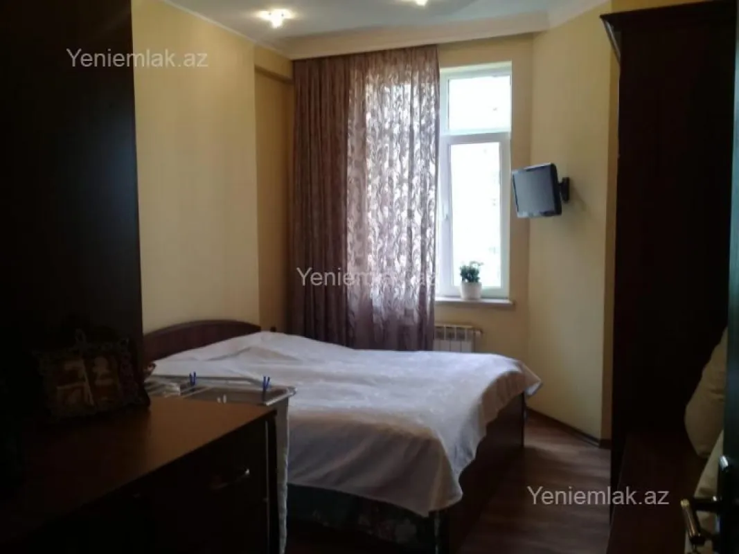 Satılır 2 otaqlı yeni tikili 58 m²