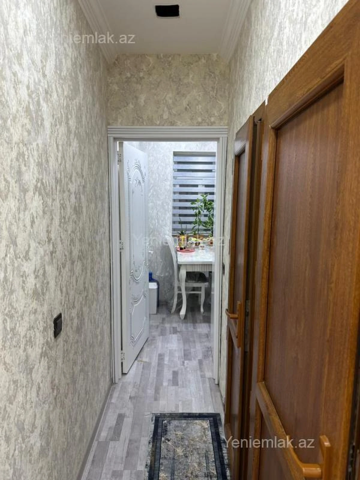 Satılır 3 otaqlı köhnə tikili 75 m²