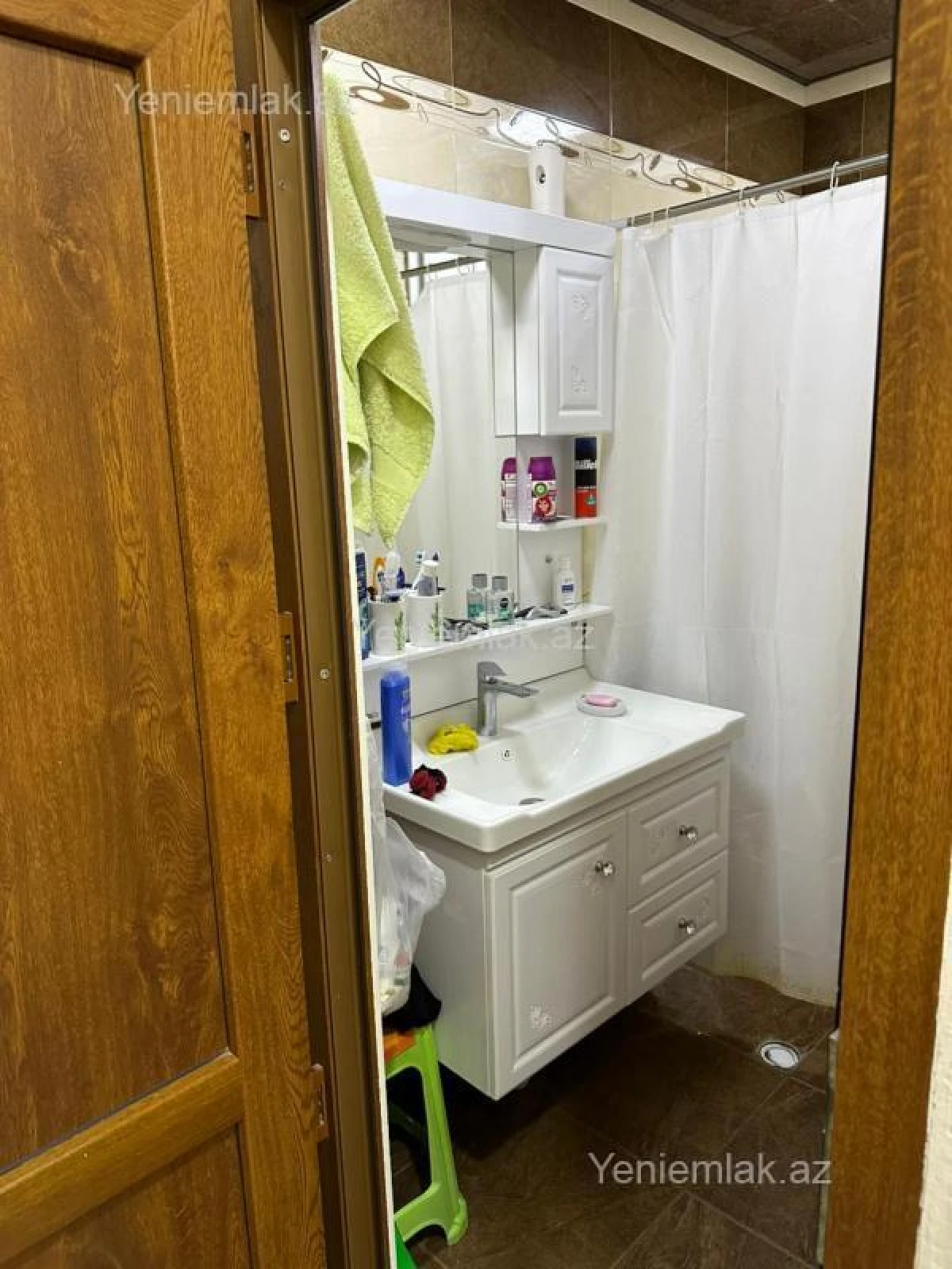 Satılır 3 otaqlı köhnə tikili 75 m²